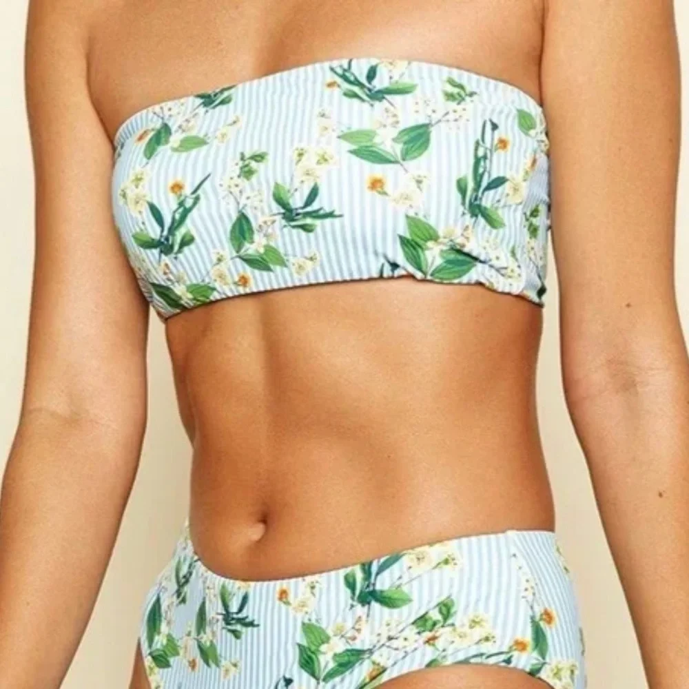 NEW Dippin’ Daisy’s Striped Floral Bandeau Bikini Top